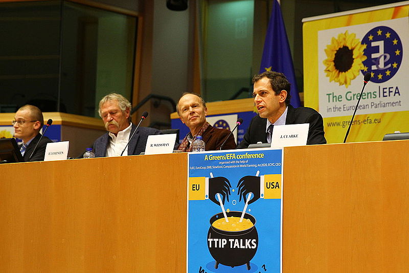 By greensefa (TTIP Talks: What's Cooking?) [CC BY 2.0 (http://creativecommons.org/licenses/by/2.0)], via Wikimedia Commons